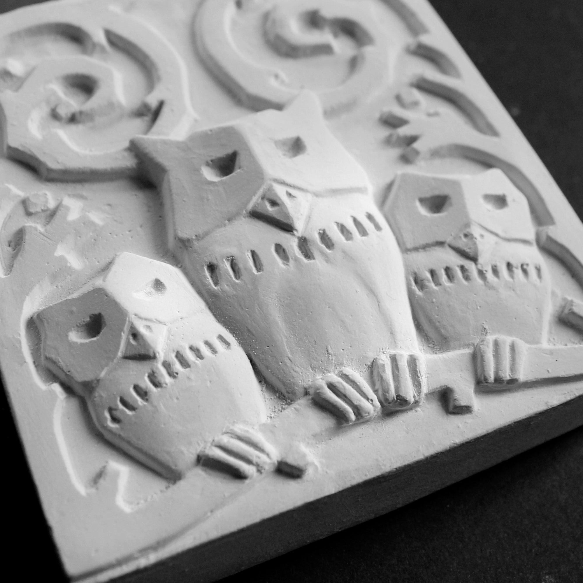 Plaster Wall Decor OWLS