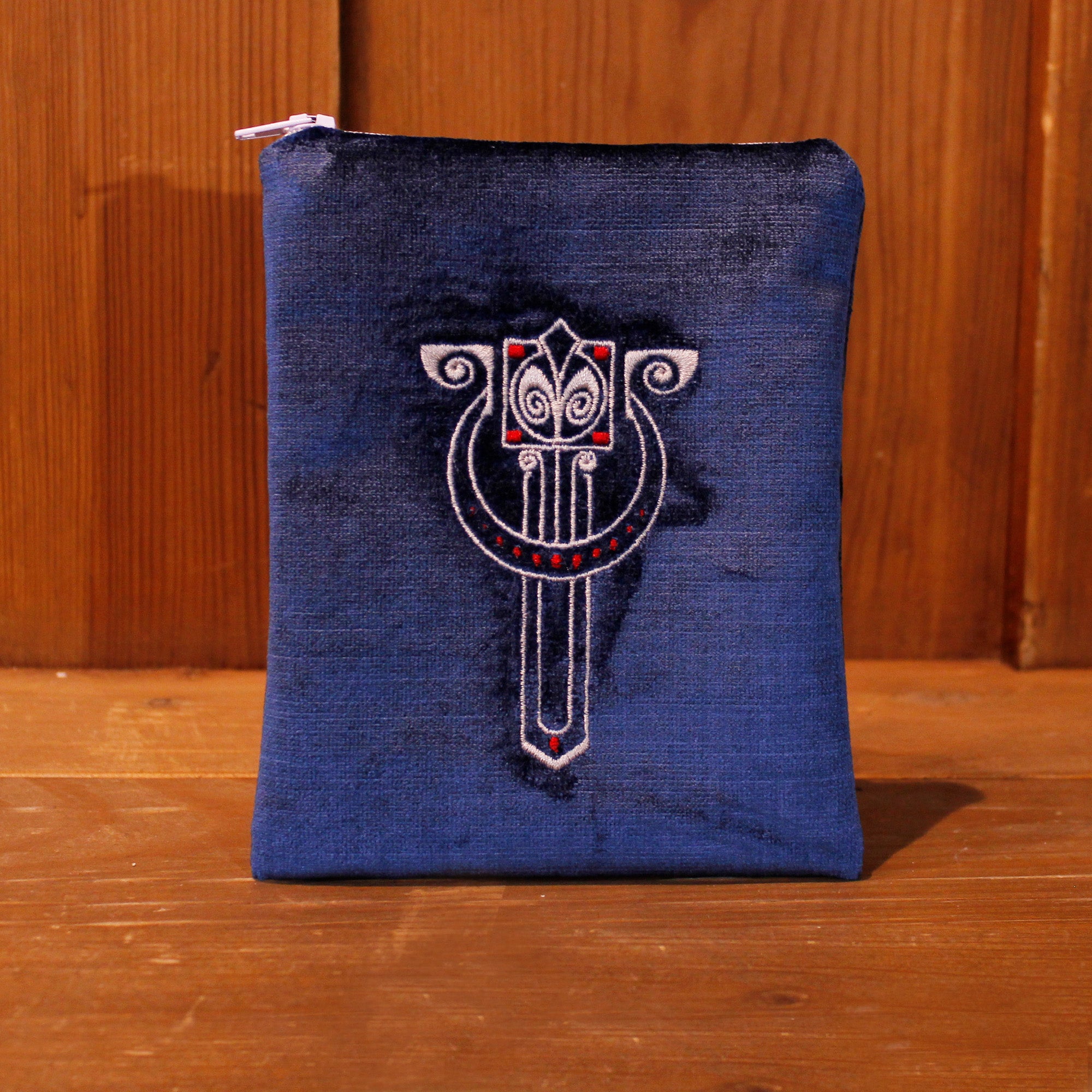 EMBROIDERED COSMETIC BAG BLUE