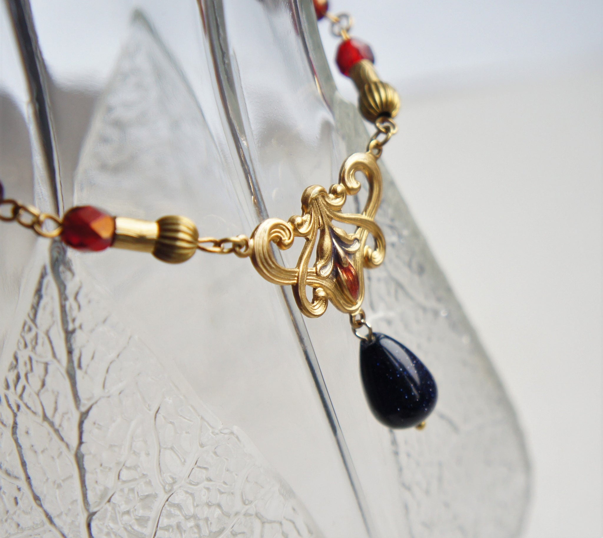 Elegant Lily flower necklace