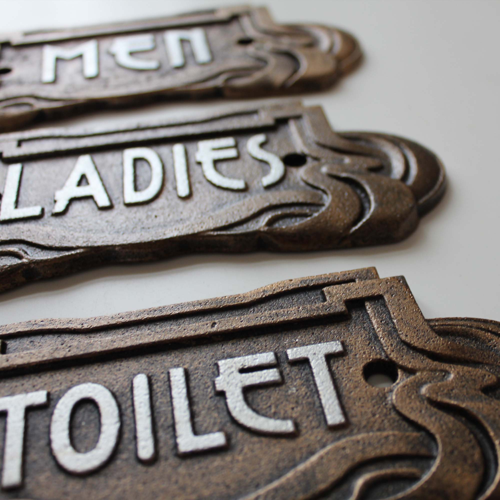Vintage Style Toilet Door Badges