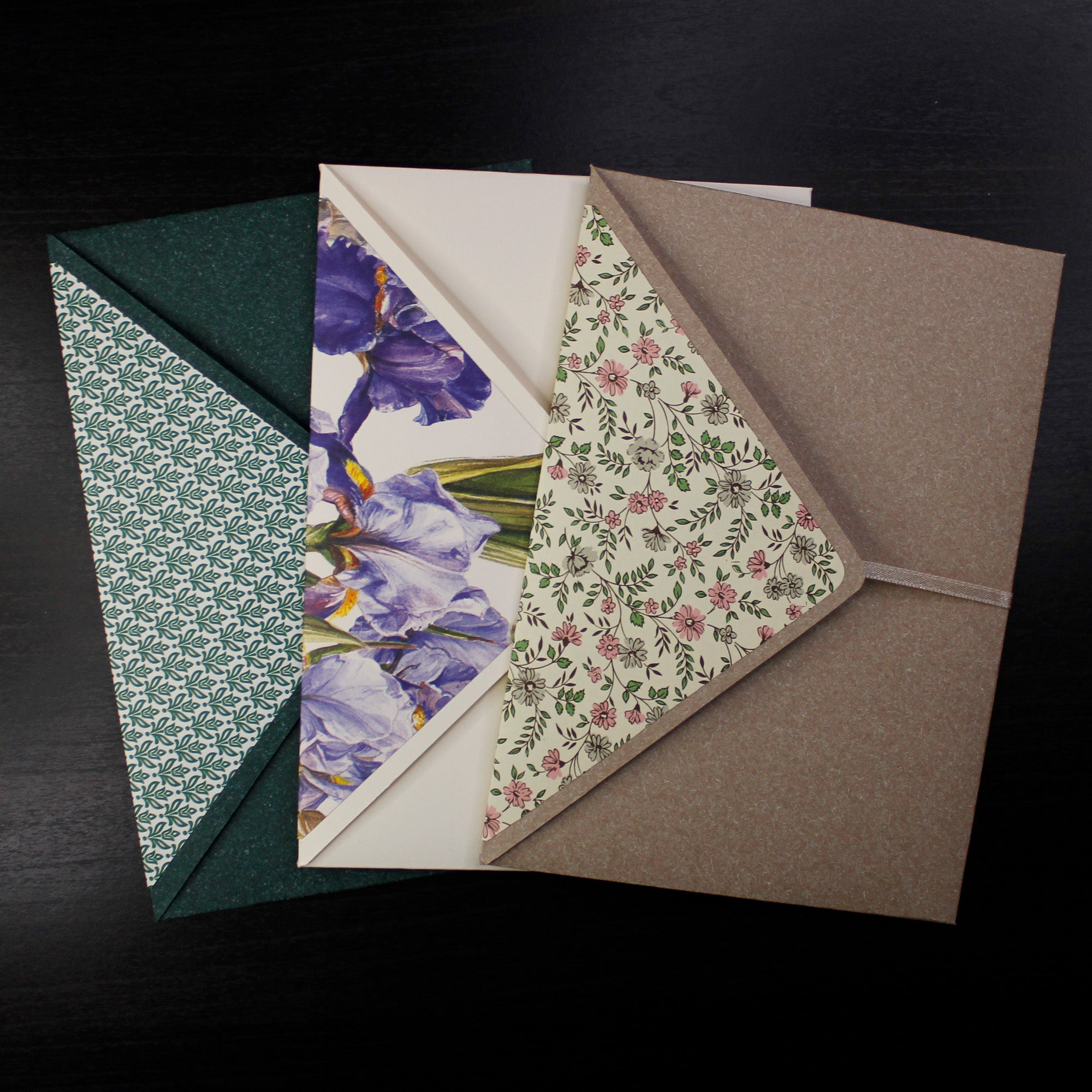 Medium Delightful Envelope and Note Card with a Secret