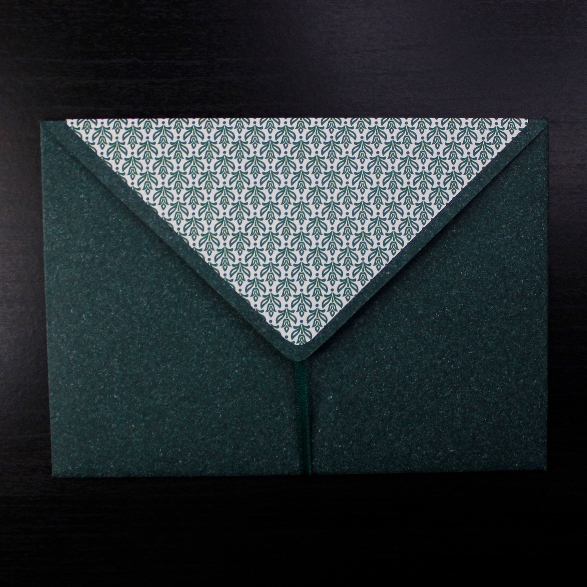 Medium Delightful Envelope and Note Card with a Secret