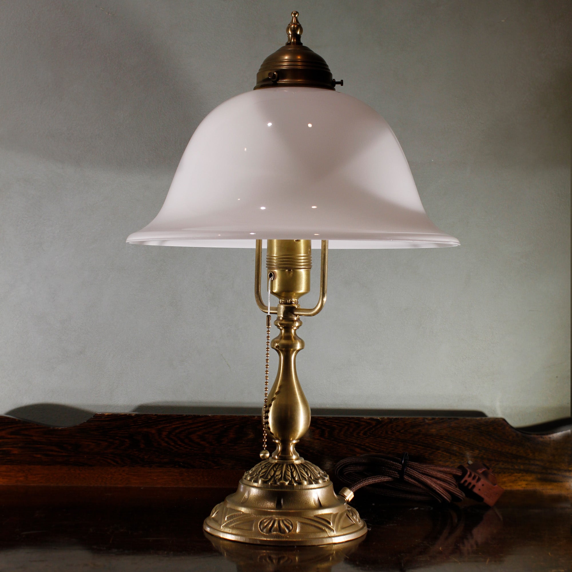 Dekoratīva galda lampa
