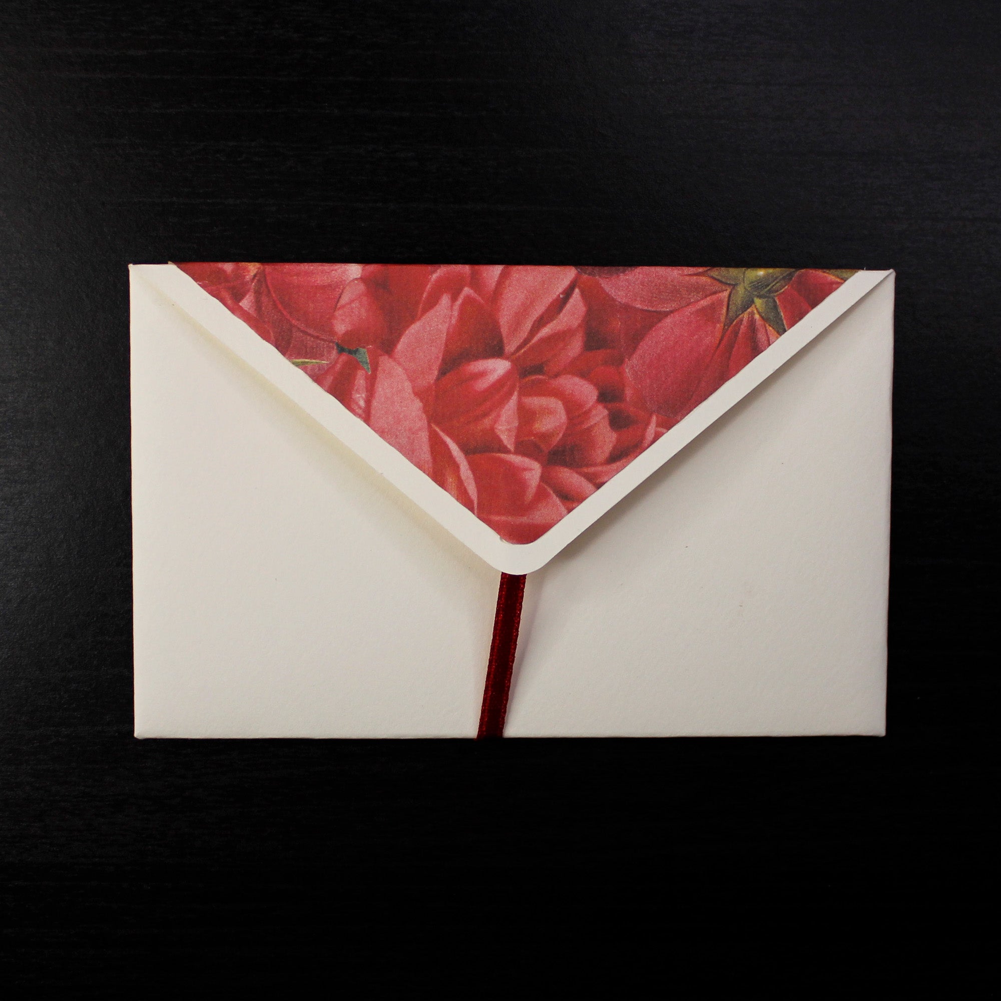 Small Charming Envelope and Note Card with a Secret