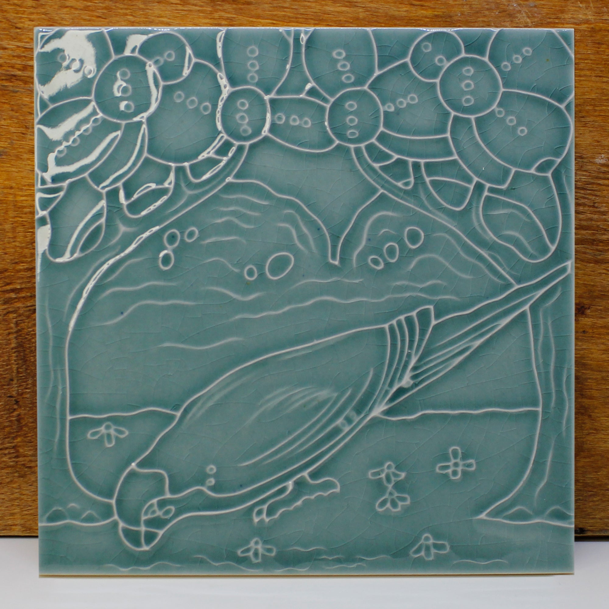Dekoratīva keramikas flīze Papagailis