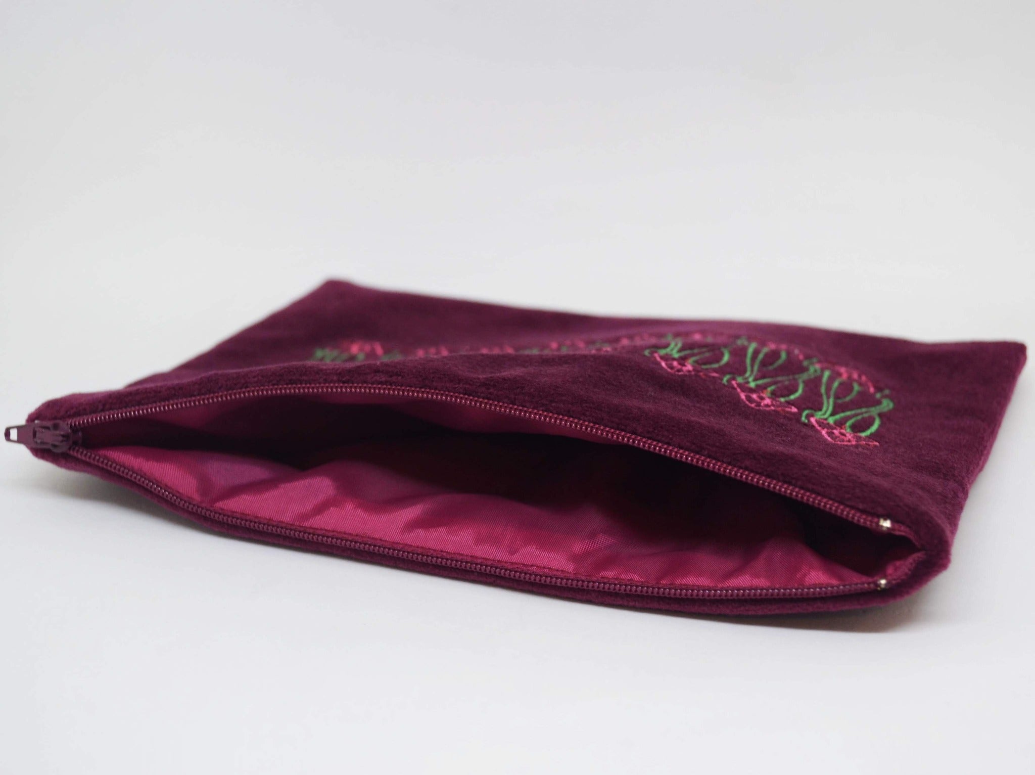 Embroidered Cosmetic Bag "Flowers"