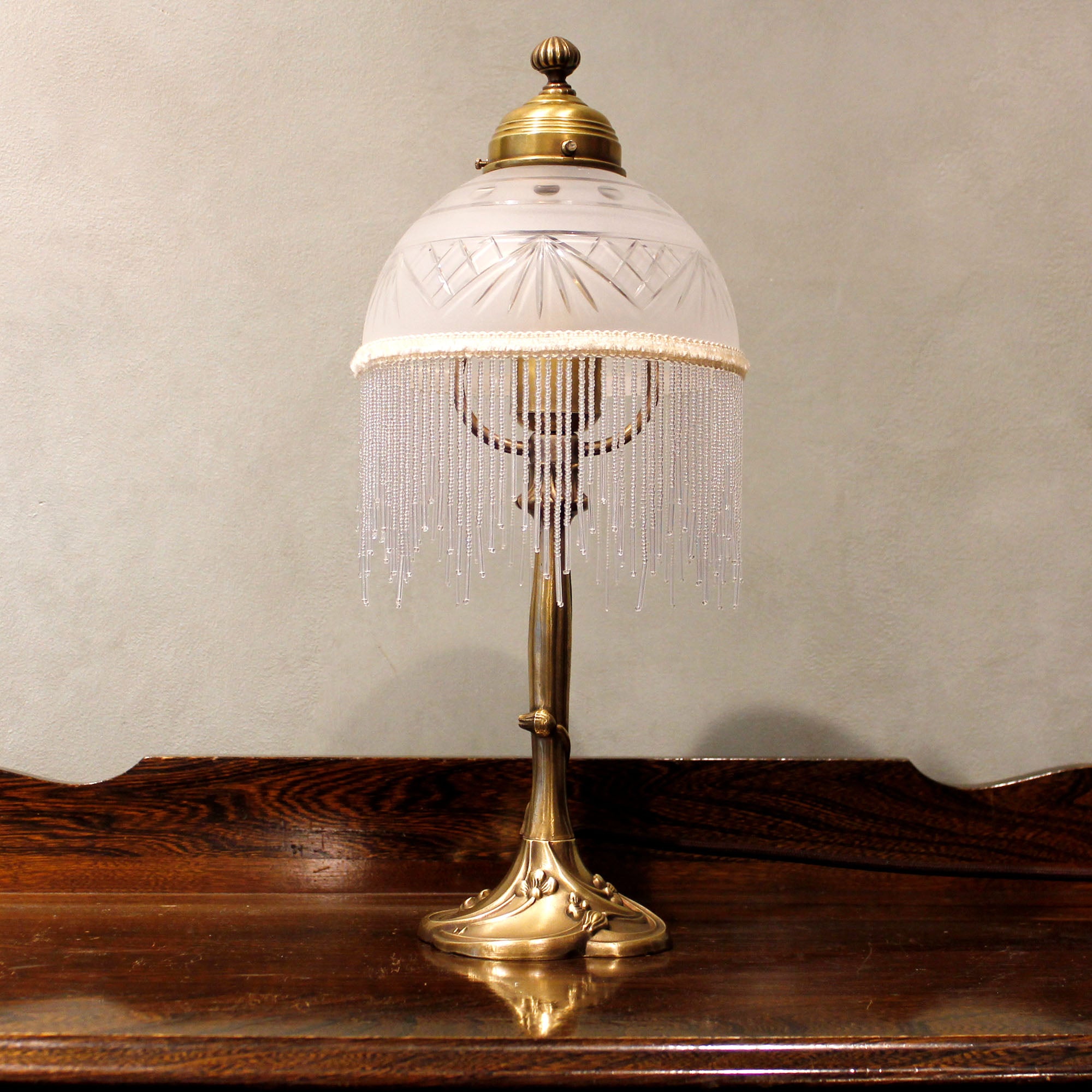 Table Lamp with Beads "White"